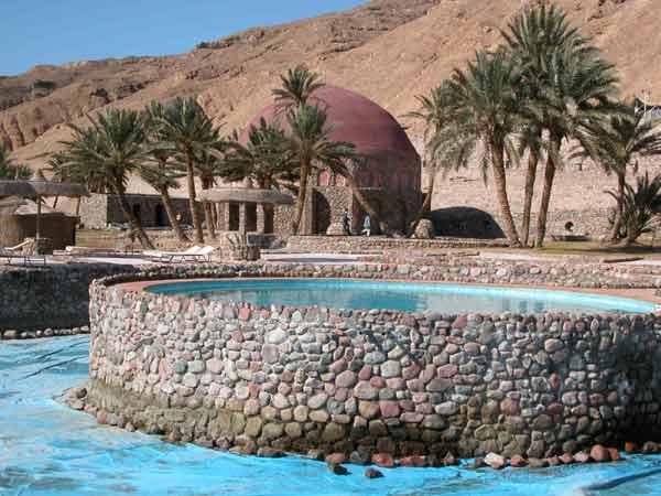 منتجع حمامات فرعون