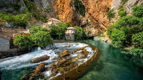 Photo of السياحة في البوسنة والهرسك وطبيعتها الخلابة وأهم الأماكن التي يمكنك زيارتها