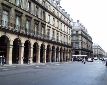 أشهر اماكن التسوق في باريس
