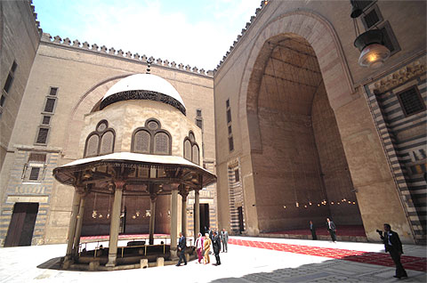 Photo of مسجد السلطان حسن وأهم الأنشطة السياحية به